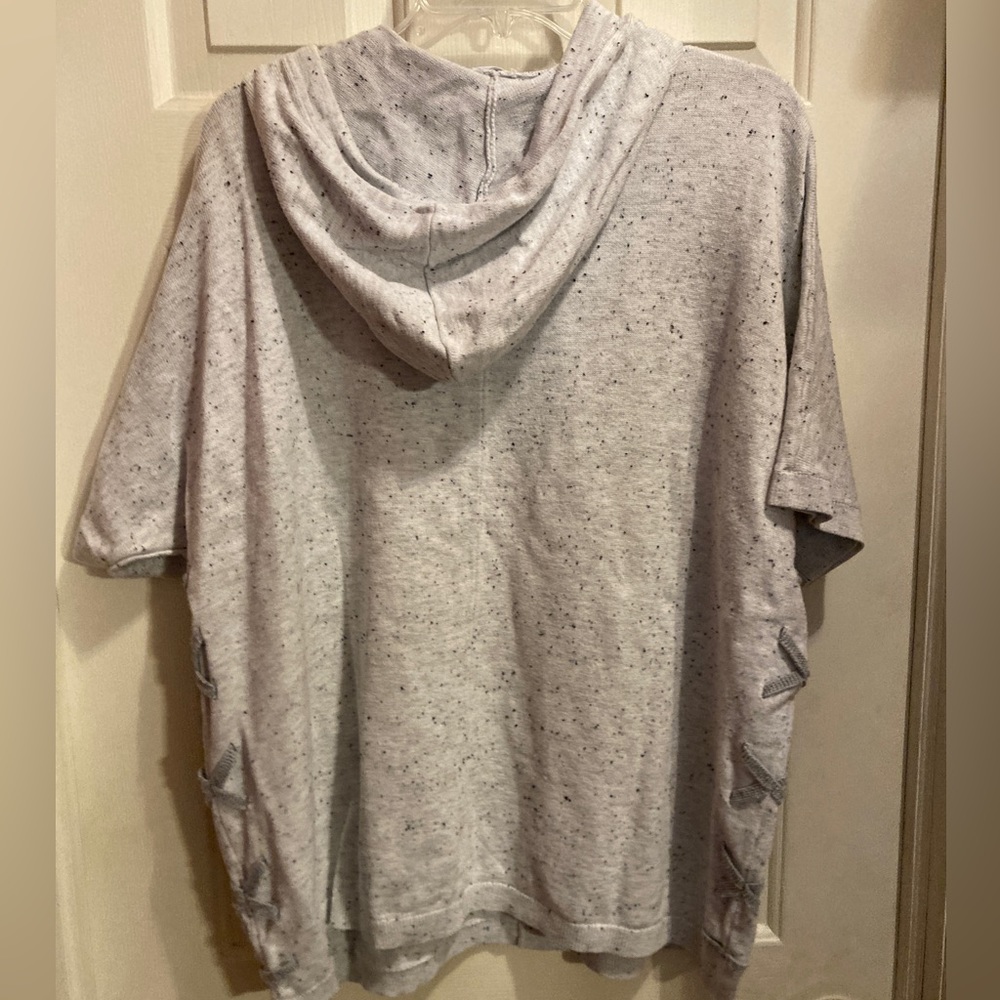 Cabi In Stitches pullover Medium - Picture 6 of 8